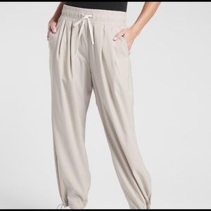 Athleta Revive Jogger Pant